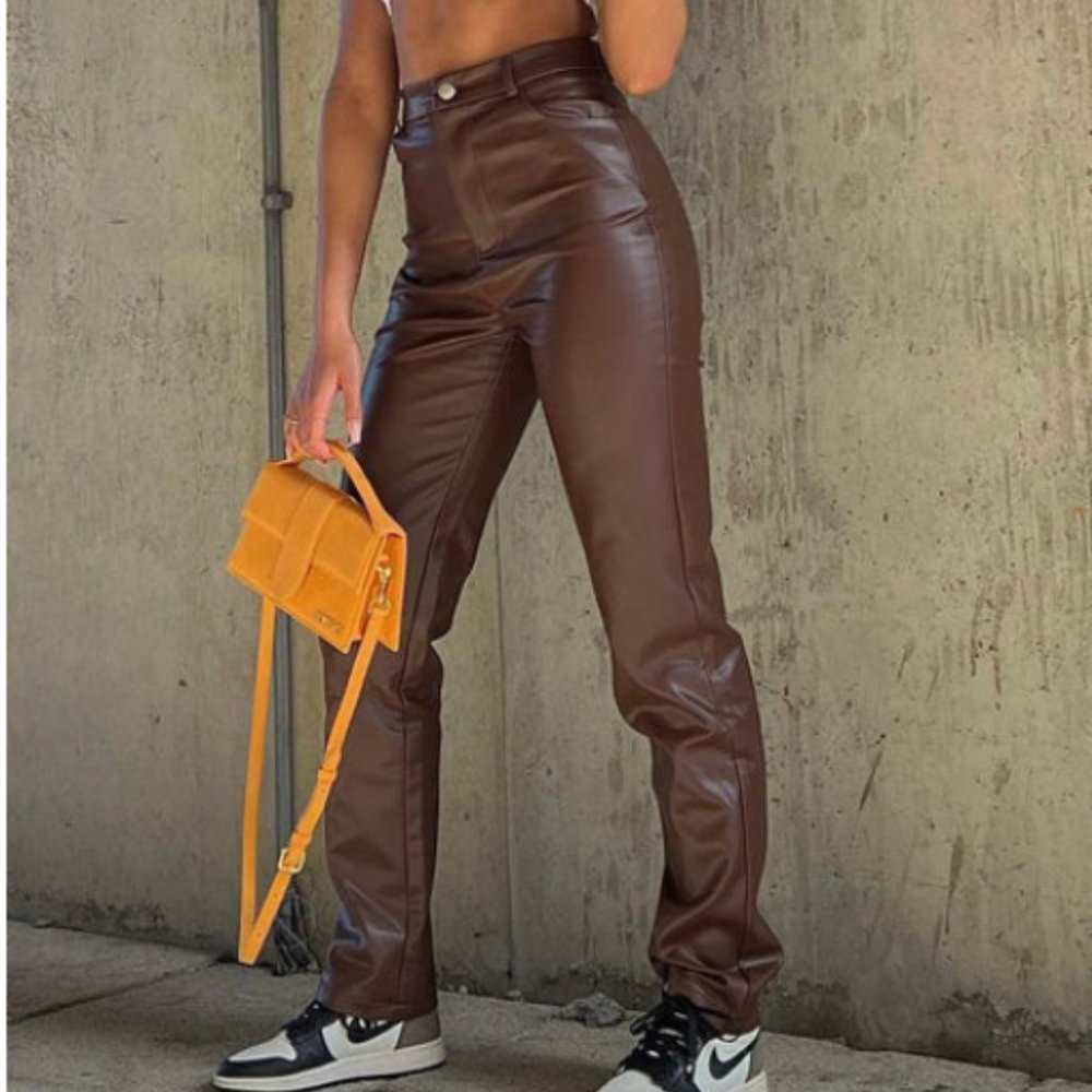 NWT White Fox You've Got It Pants in Chocolate